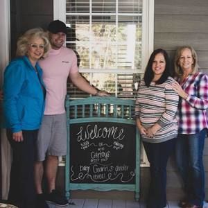 Meet your Posher, Renee